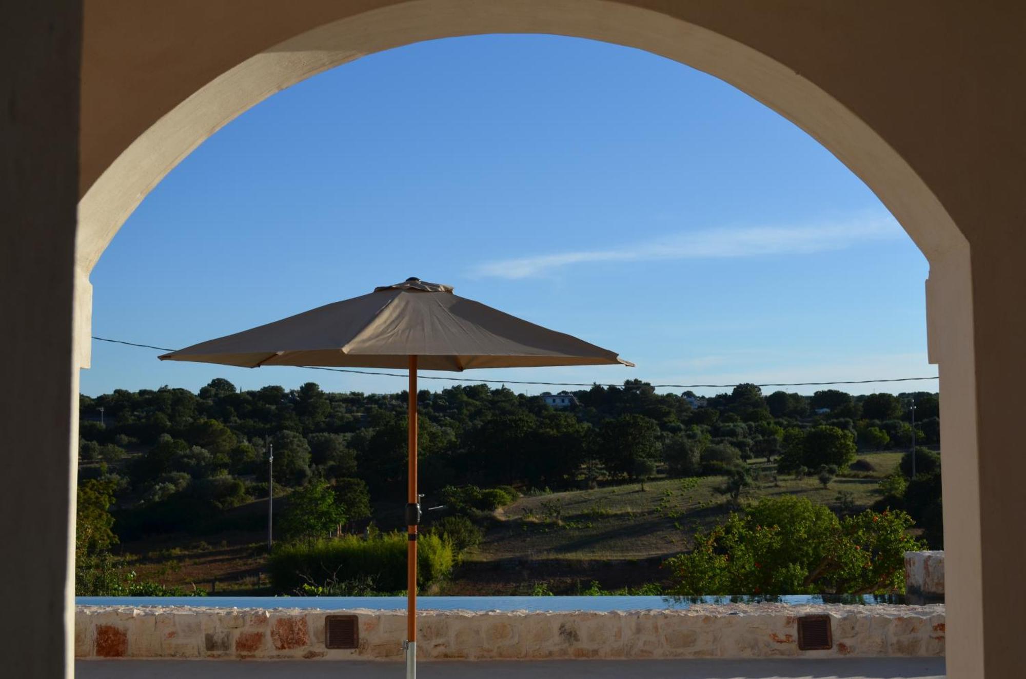 B&B Fuga Al Trullo Ostuni Exterior foto